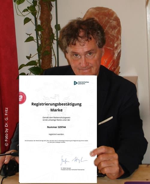 Eigenes Bild mit Urkunde des Patentamtes | Gütesiegel